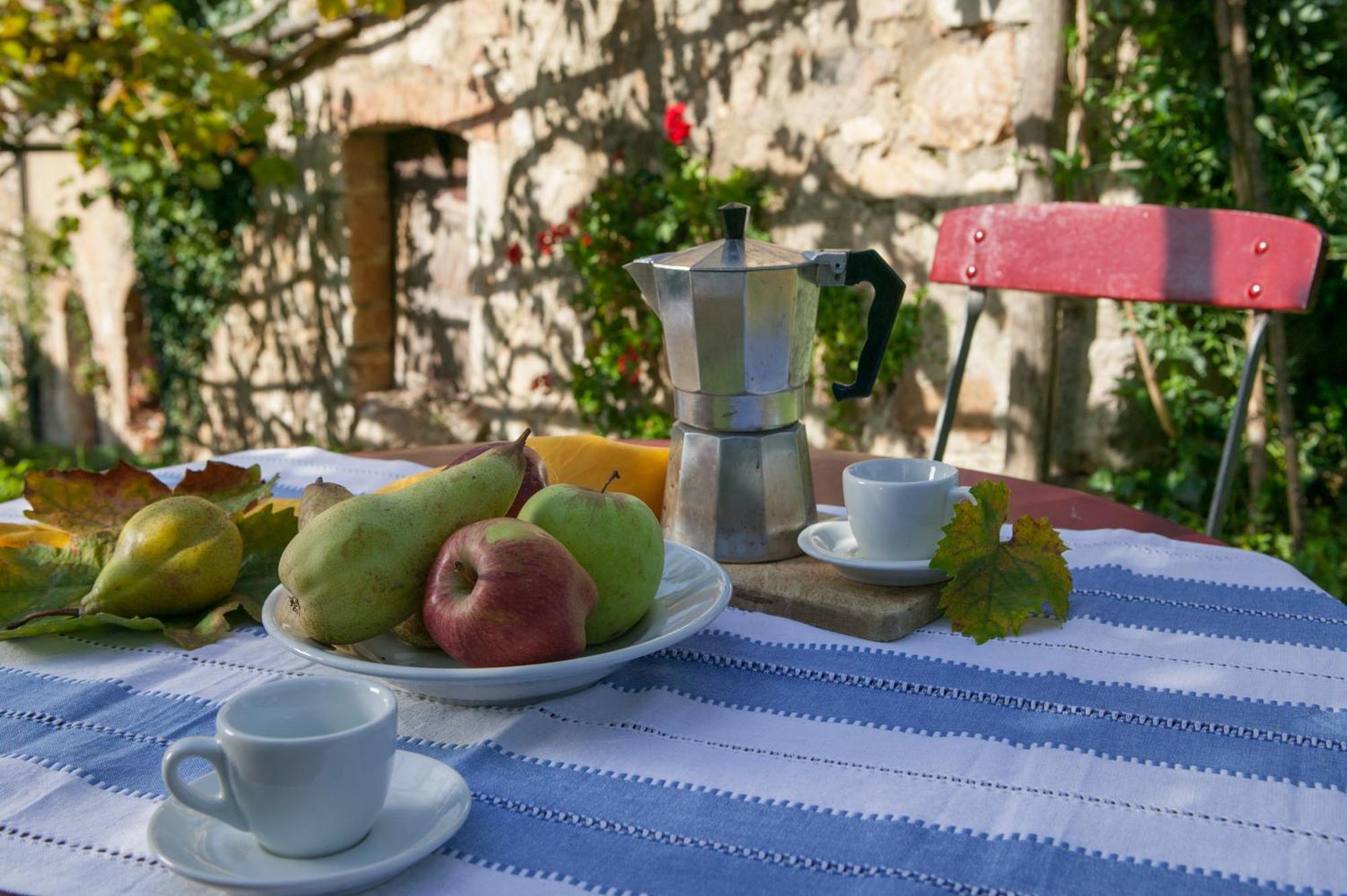 Tenuta Di Spannocchia Rosia Bagian luar foto